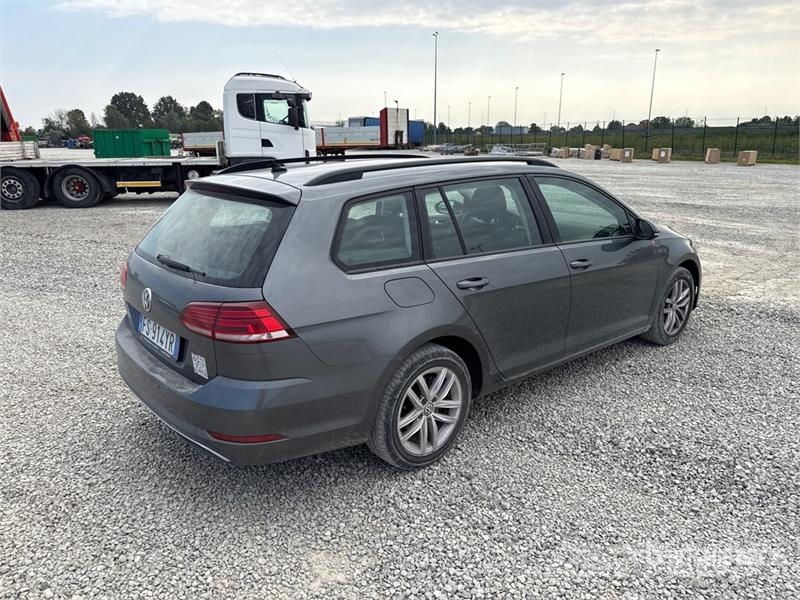 Volkswagen Golf Variant Automobile Automašīnas