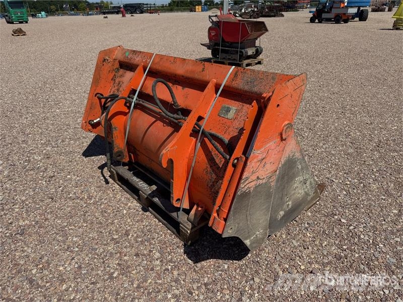 Volvo 2000 mm Multi-Purpose Godet Bucket Skopor