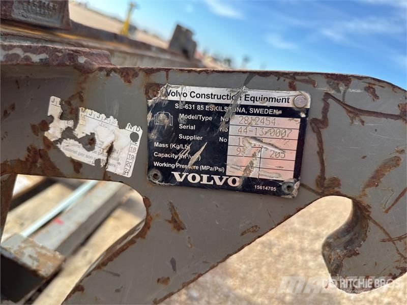 Volvo 2812454 Fourches Fork Attachment Vilice