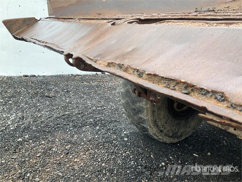 Volvo A25D Zglobni demperji