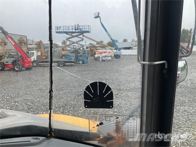 Volvo A25D Zglobni demperji