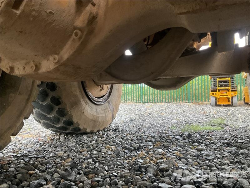 Volvo A25D Zglobni demperji