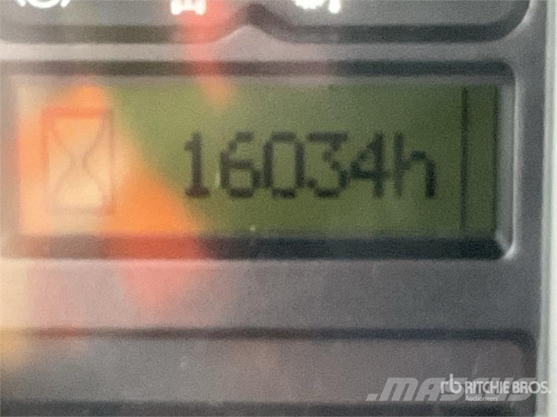 Volvo A25D Zglobni demperji