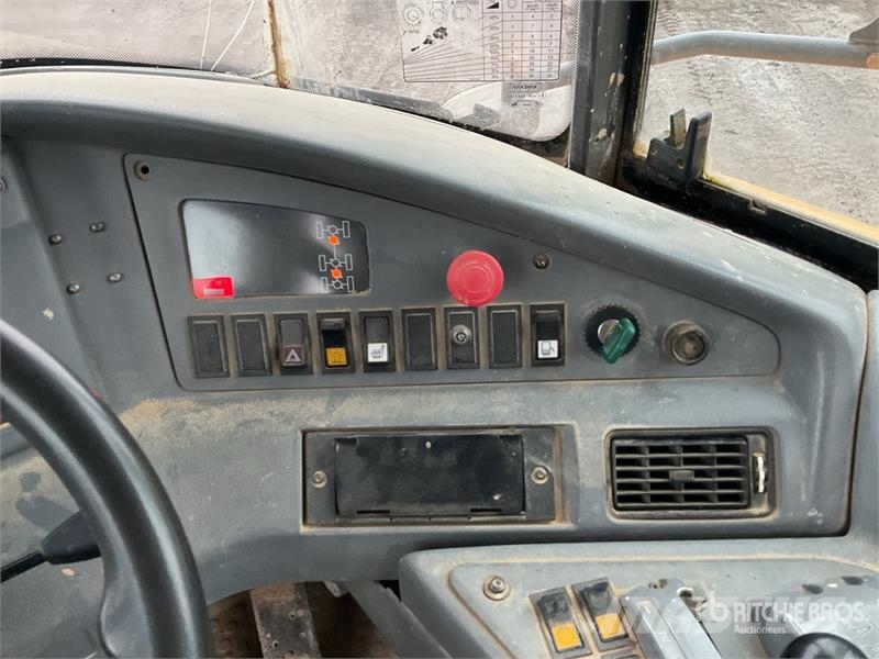 Volvo A25E Terrængående lastbiler