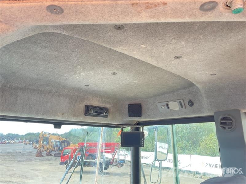 Volvo A25E Dumper - Knickgelenk