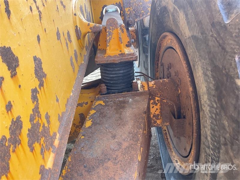 Volvo A25E Dumper - Knickgelenk