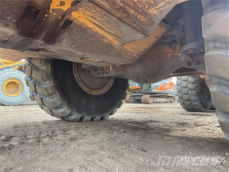 Volvo A25E Dumper - Knickgelenk