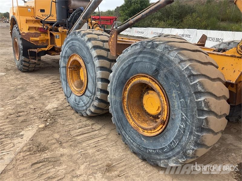 Volvo A25E Dumper - Knickgelenk