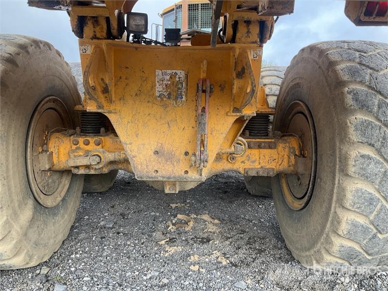 Volvo A25E Liigendraamiga pinnaseveokid