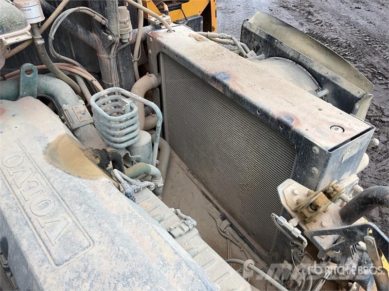 Volvo A25E Terrængående lastbiler