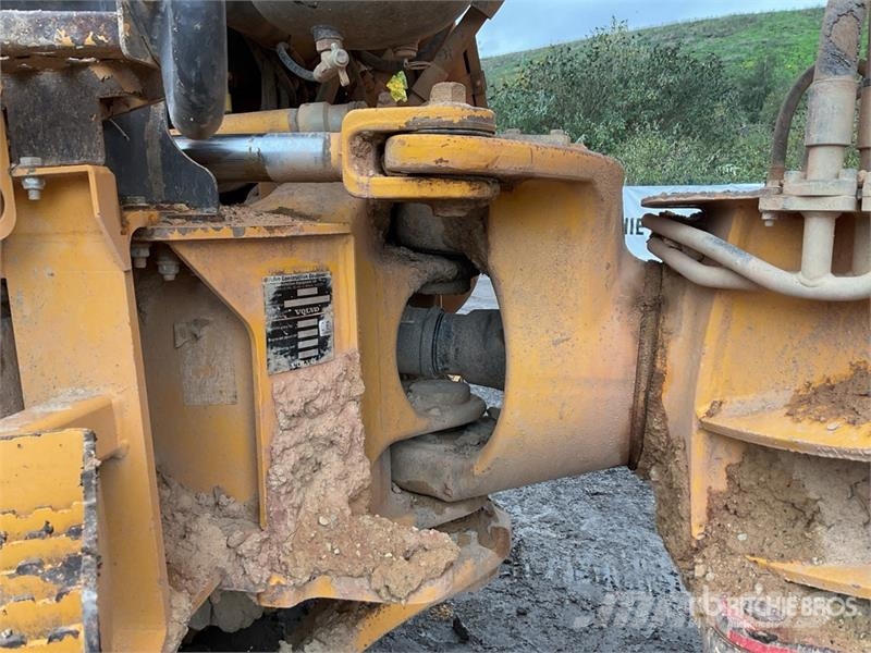 Volvo A25E Terrængående lastbiler