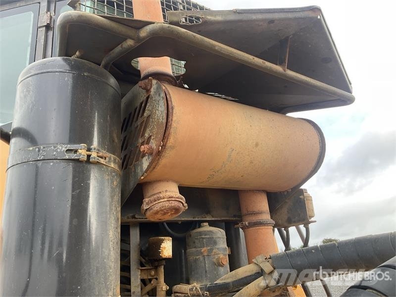 Volvo A25E Liigendraamiga pinnaseveokid