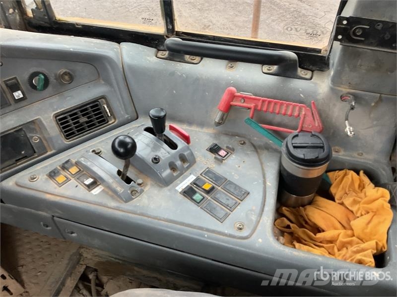 Volvo A25E Terrængående lastbiler