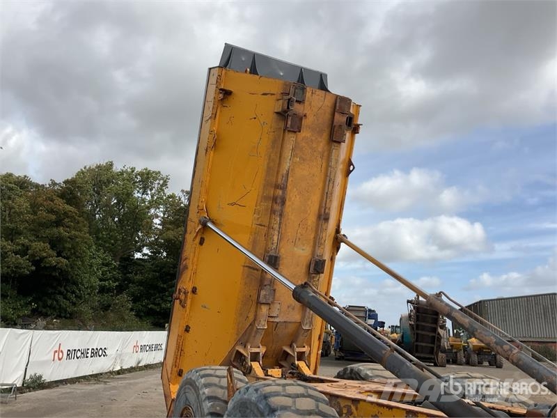 Volvo A25E Dumper - Knickgelenk