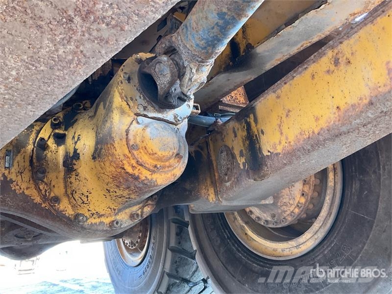 Volvo A40F Liigendraamiga pinnaseveokid