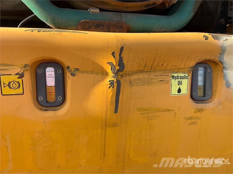 Volvo A40F Liigendraamiga pinnaseveokid
