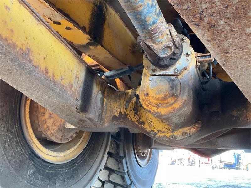 Volvo A40F Liigendraamiga pinnaseveokid