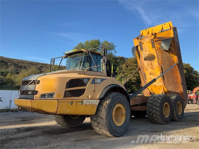 Volvo A40F Liigendraamiga pinnaseveokid