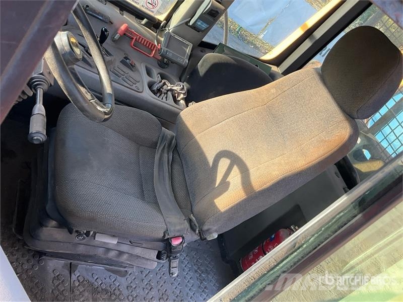 Volvo A40F Liigendraamiga pinnaseveokid