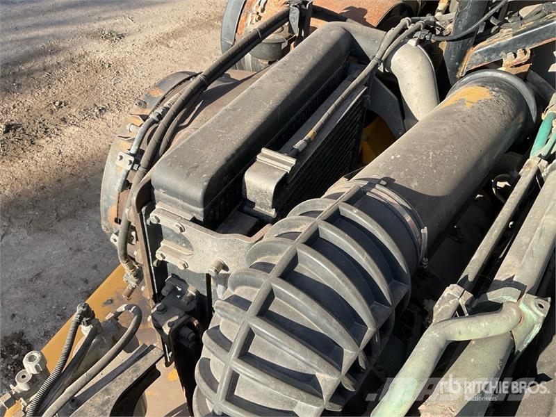 Volvo A40F Liigendraamiga pinnaseveokid