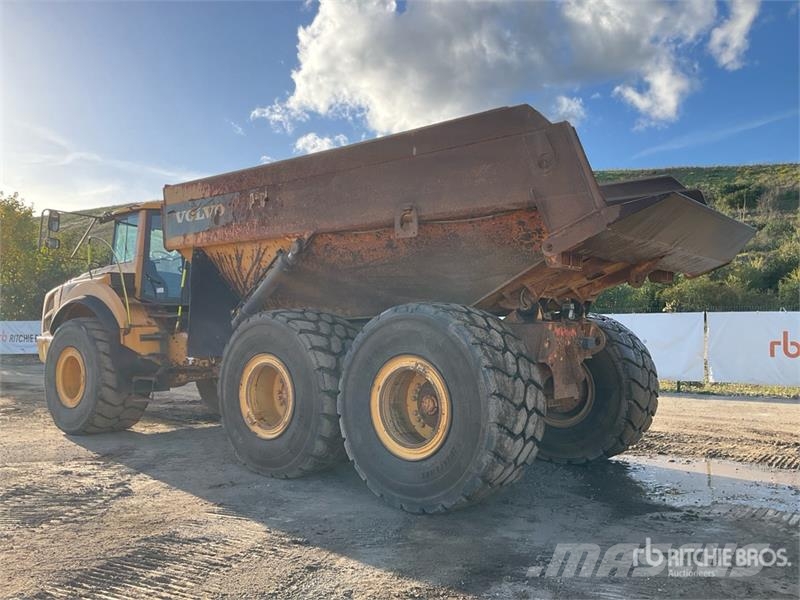 Volvo A40F Liigendraamiga pinnaseveokid