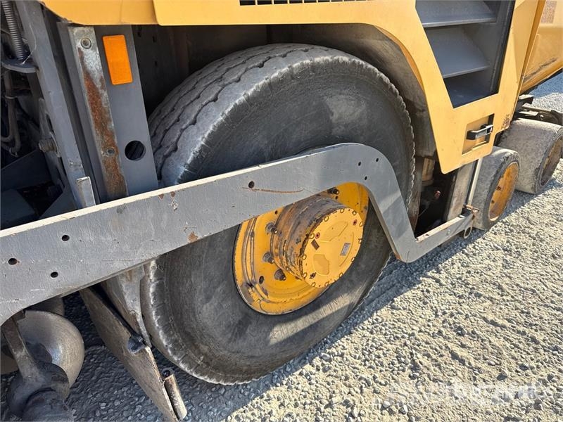 Volvo ABG 6870 Asphalt Paver Asfaldilaoturid