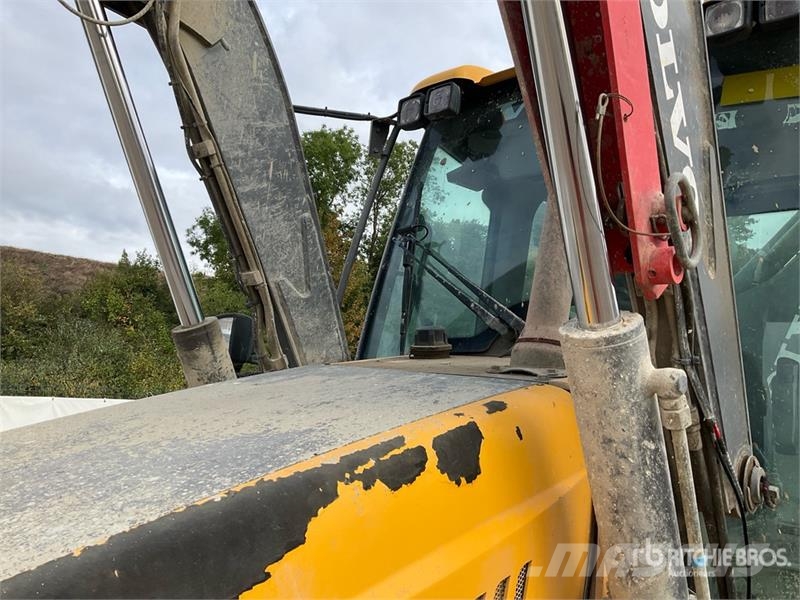 Volvo BL71 Rendegravere