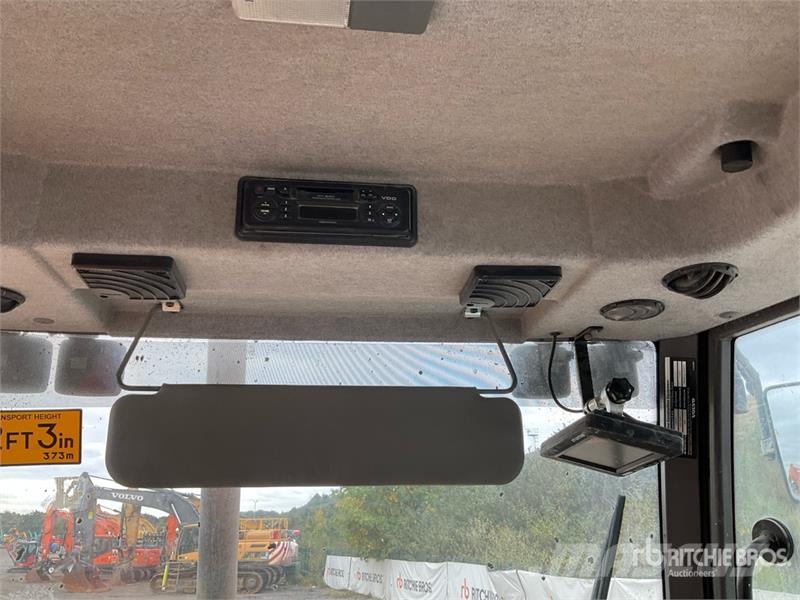 Volvo BL71 Rendegravere