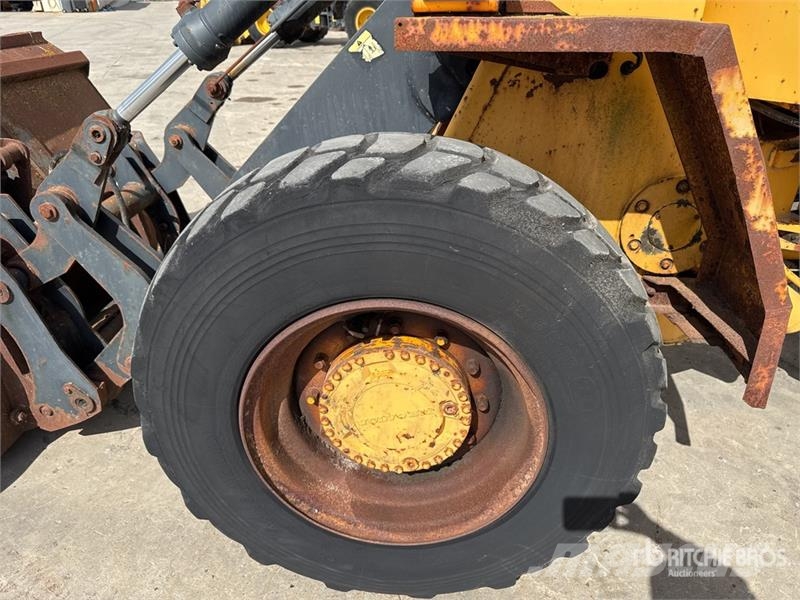 Volvo BM L50 High Lift Chargeuse Sur Pneus Wheel Loader ホイールローダー・タイヤショベル