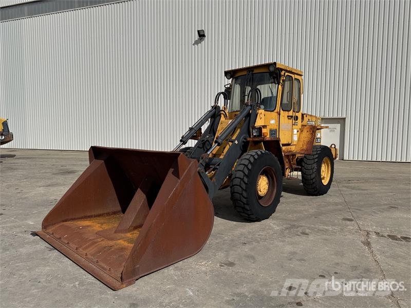 Volvo BM L50 High Lift Chargeuse Sur Pneus Wheel Loader ホイールローダー・タイヤショベル