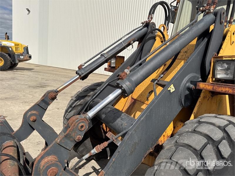 Volvo BM L50 High Lift Chargeuse Sur Pneus Wheel Loader ホイールローダー・タイヤショベル
