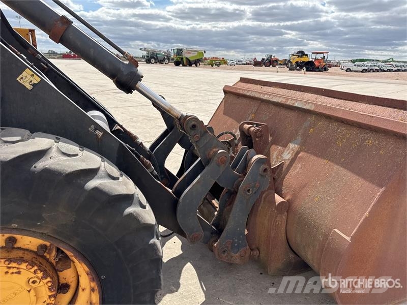 Volvo BM L50 High Lift Chargeuse Sur Pneus Wheel Loader ホイールローダー・タイヤショベル