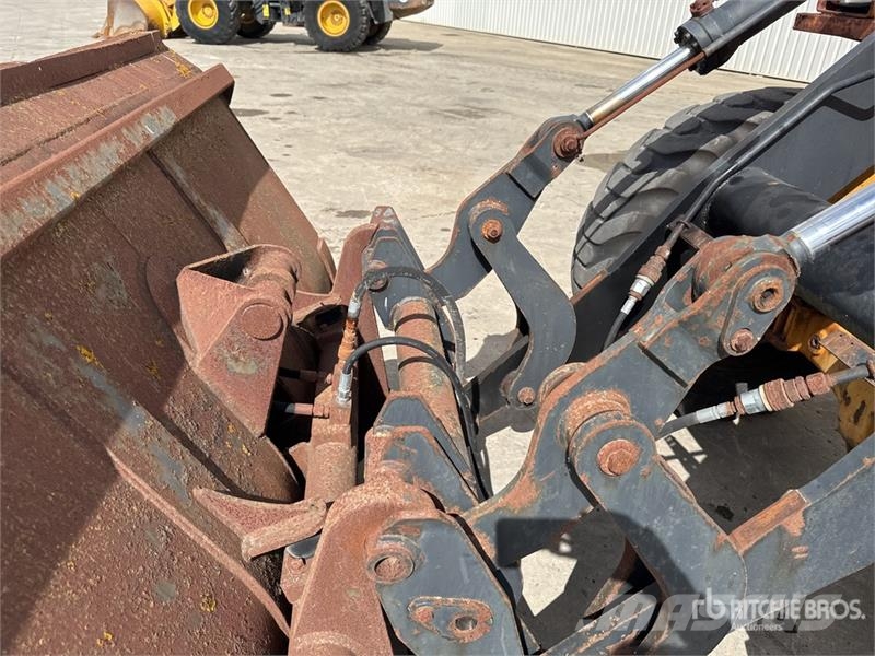 Volvo BM L50 High Lift Chargeuse Sur Pneus Wheel Loader ホイールローダー・タイヤショベル