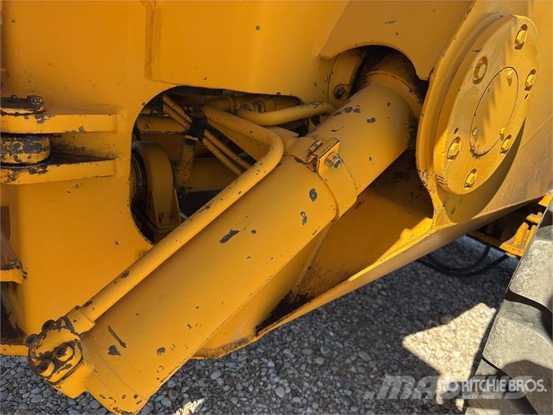 Volvo BM L70 Wheel Loader لوادر بعجل