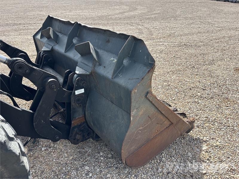 Volvo BM L70 Wheel Loader Gumikerekes homlokrakodók