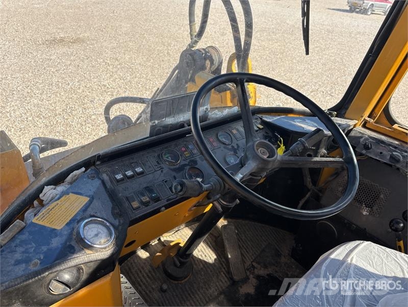 Volvo BM L70 Wheel Loader لوادر بعجل
