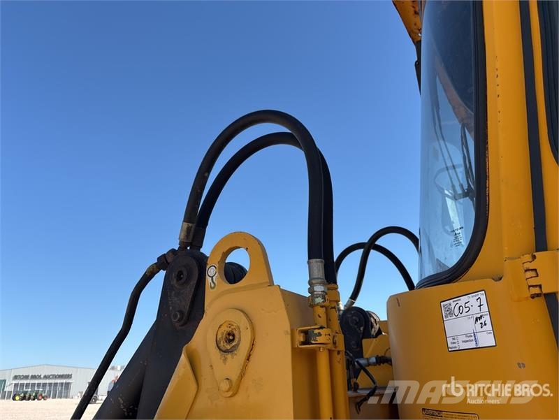 Volvo BM L70 Wheel Loader لوادر بعجل