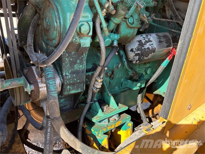 Volvo BM L70 Wheel Loader لوادر بعجل