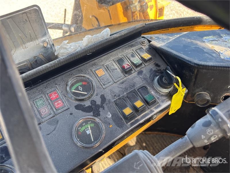 Volvo BM L70 Wheel Loader لوادر بعجل