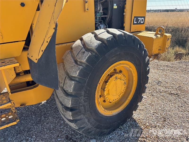 Volvo BM L70 Wheel Loader لوادر بعجل