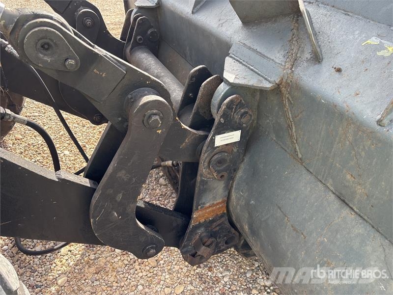 Volvo BM L70 Wheel Loader Gumikerekes homlokrakodók