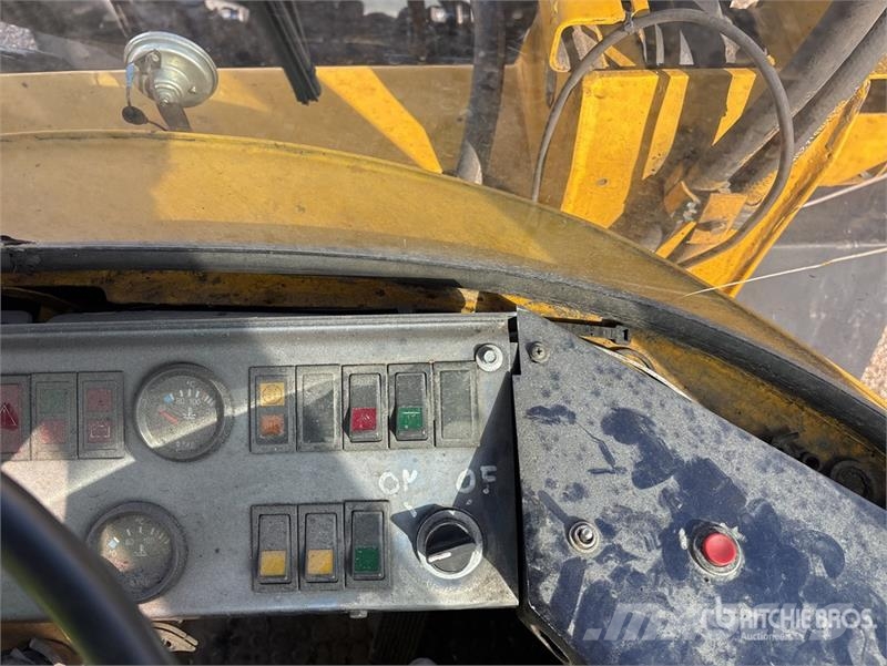 Volvo BM L70 Wheel Loader Gumikerekes homlokrakodók