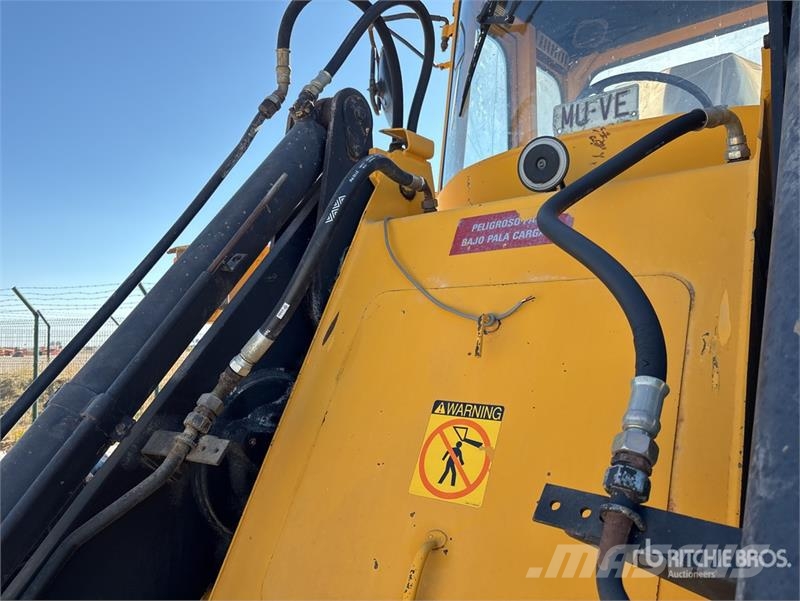 Volvo BM L70 Wheel Loader لوادر بعجل