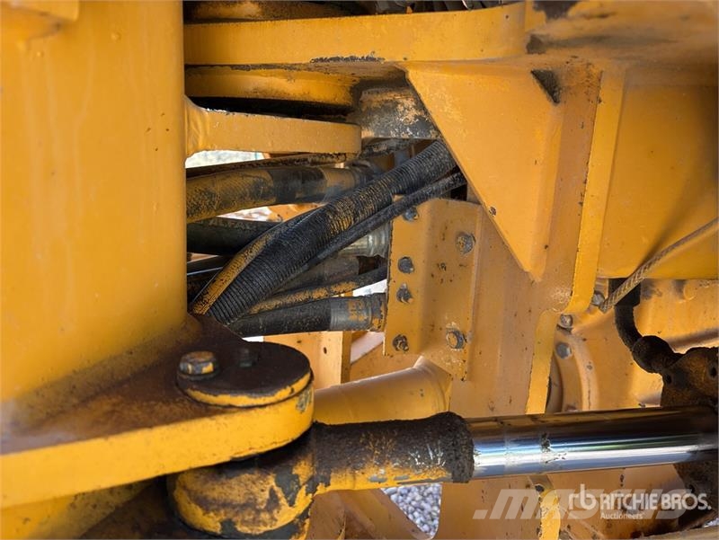 Volvo BM L70 Wheel Loader لوادر بعجل