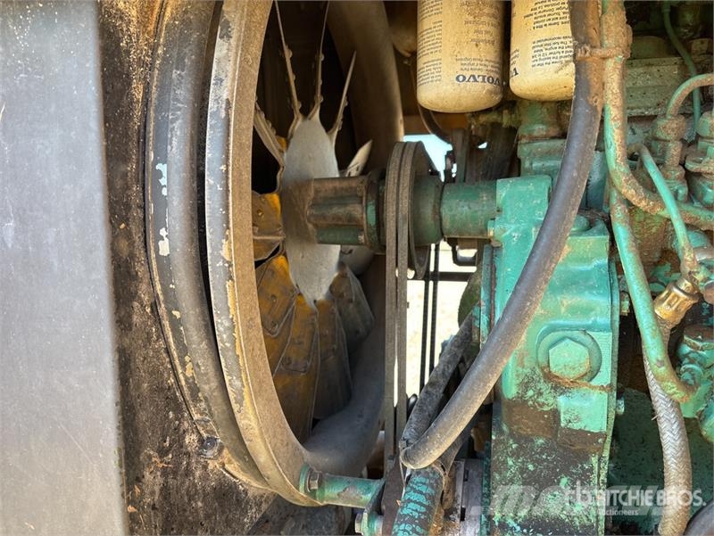 Volvo BM L70 Wheel Loader لوادر بعجل