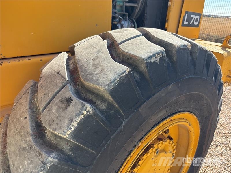 Volvo BM L70 Wheel Loader لوادر بعجل