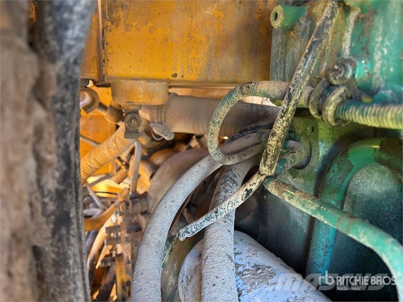 Volvo BM L70 Wheel Loader لوادر بعجل