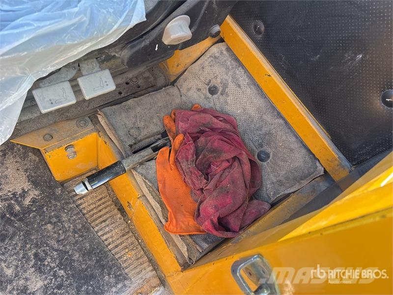 Volvo BM L70 Wheel Loader لوادر بعجل