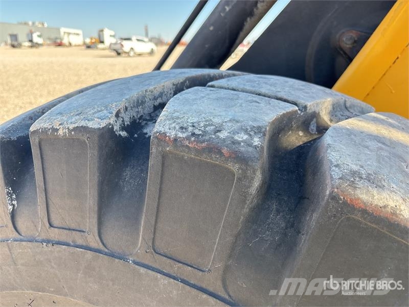 Volvo BM L70 Wheel Loader لوادر بعجل