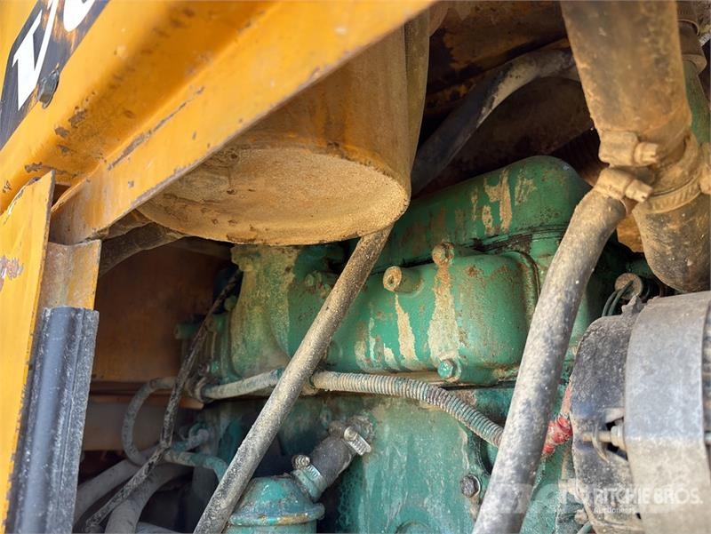 Volvo BM L70 Wheel Loader لوادر بعجل